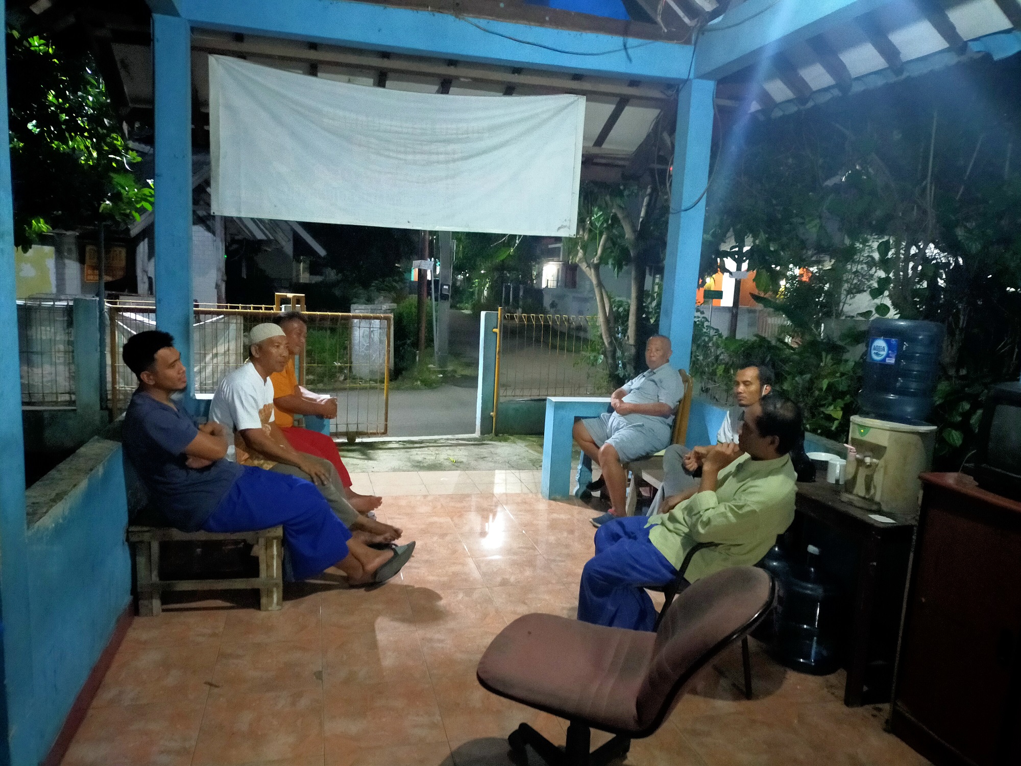 RAPAT AKHIR SEBELUM PELAKSANAAN PENGECORAN JALAN AKSES GENTENGBIRU RAPAT AKHIR SEBELUM PELAKSANAAN PENGECORAN JALAN AKSES GENTENGBIRU
