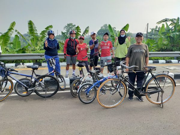 GOWES BARENG PAKANSARI GOWES BARENG PAKANSARI